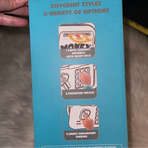 Hello Kitty Smart Lock Password Safe Mini Bank Money Box Piggy Bank New In Box - Picture 9 of 13